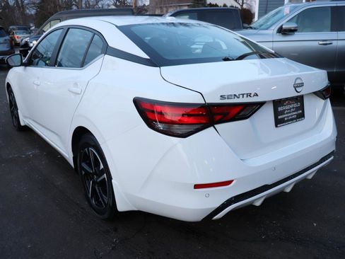 Used 2025 Nissan Sentra SV w/ All-Weather Package image 3