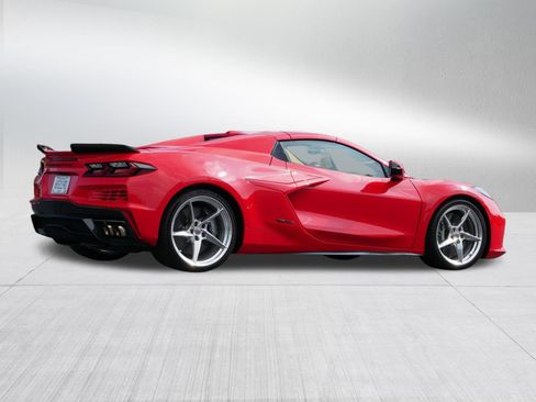 Used 2025 Chevrolet Corvette E-Ray AWD/4WD image 6