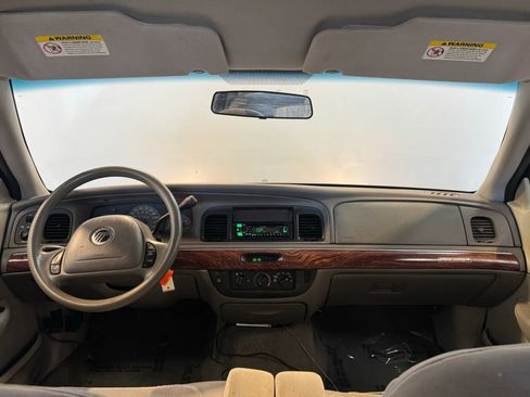 Used 2002 Mercury Grand Marquis GS RWD image 11