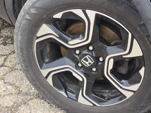 Used 2017 Honda CR-V Touring image 10