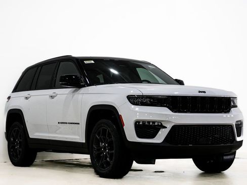New 2025 Jeep Grand Cherokee Limited image 1