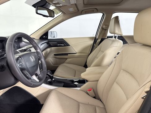 Used 2015 Honda Accord EX-L image 6