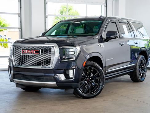 Used 2023 GMC Yukon Denali AWD/4WD image 2