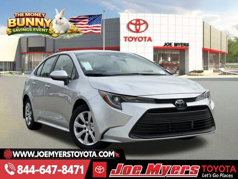 Certified 2026 Toyota Corolla LE image 1