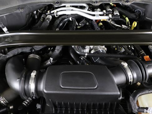 Used 2022 Ford Explorer ST w/ Equipment Group 401A image 24