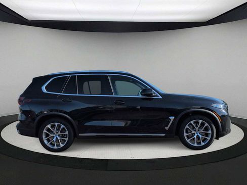 Used 2024 BMW X5 xDrive50e w/ Premium Package AWD/4WD image 9