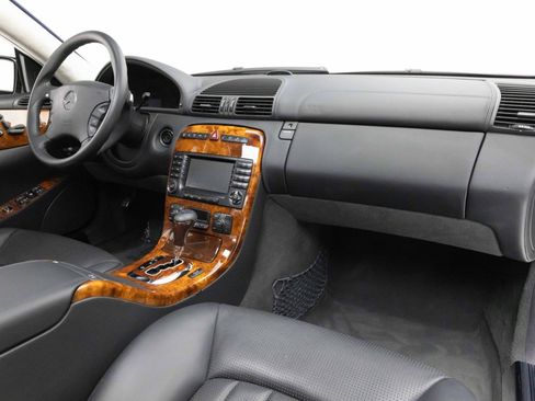 Used 2006 Mercedes-Benz CL 65 AMG image 2