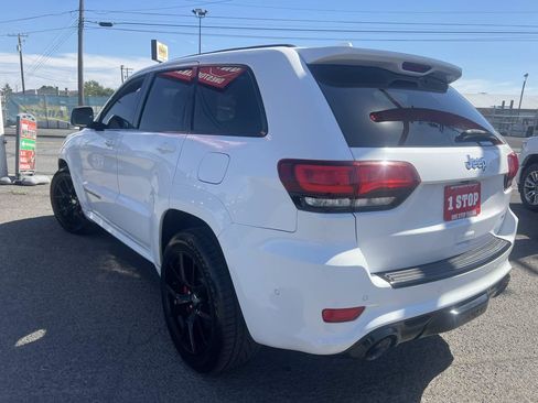 Used 2017 Jeep Grand Cherokee SRT AWD/4WD image 7