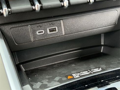 New 2025 Chevrolet Colorado ZR2 w/ Midnight Edition image 22