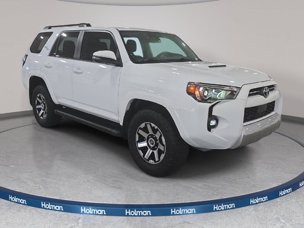 Used 2024 Toyota 4Runner TRD Off-Road Premium w/ Moonroof Package AWD/4WD image 4