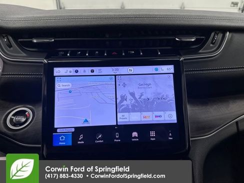 Used 2025 Jeep Grand Cherokee Limited w/ Trailer Tow Package image 24