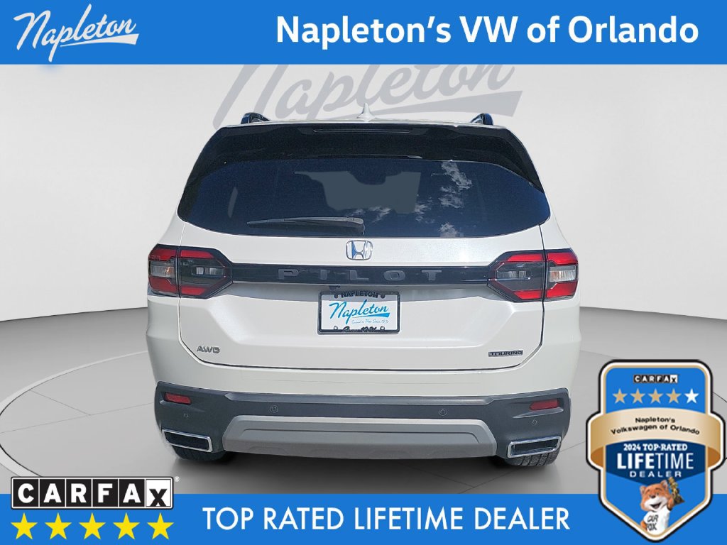 Used 2023 Honda Pilot Touring image 4