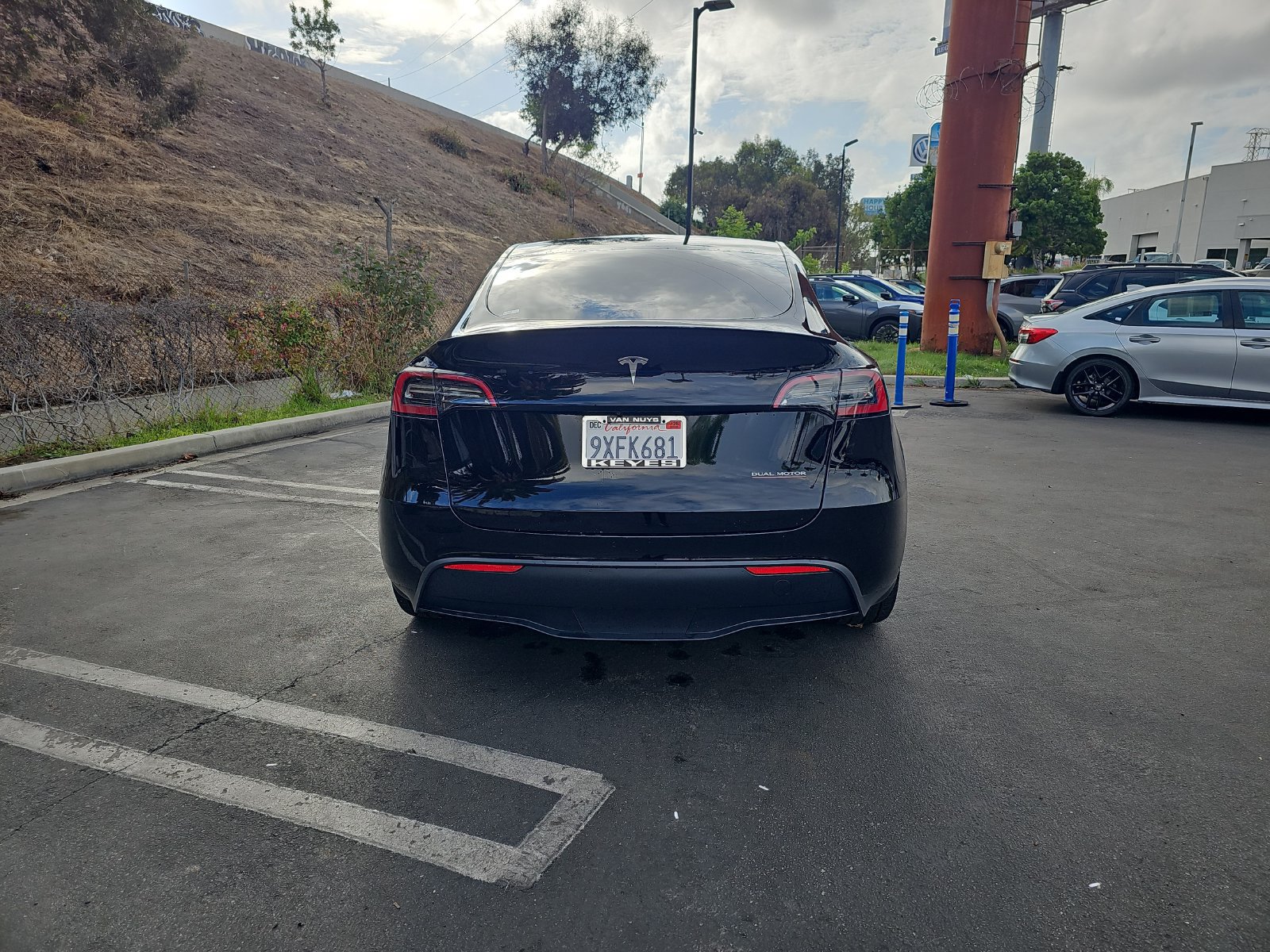 Used 2023 Tesla Model Y Performance AWD/4WD image 13