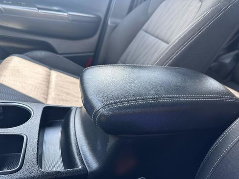 Used 2019 Kia Sportage LX FWD image 34