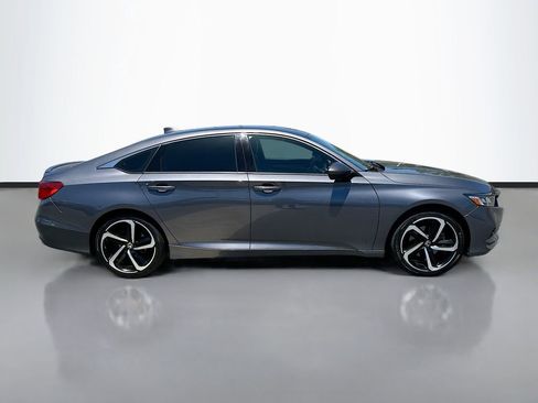 Used 2019 Honda Accord Sport image 4