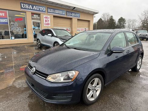 Used 2017 Volkswagen Golf Wolfsburg Edition FWD image 2