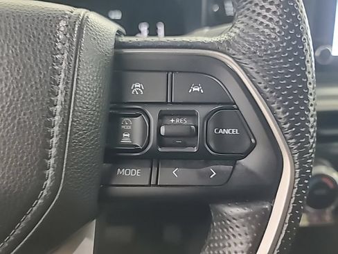 Used 2024 Toyota Tacoma SR5 AWD/4WD image 31