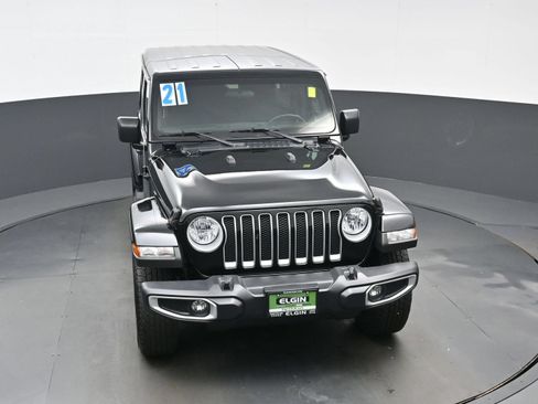 Used 2021 Jeep Wrangler Unlimited Sahara w/ Cold Weather Group AWD/4WD image 40