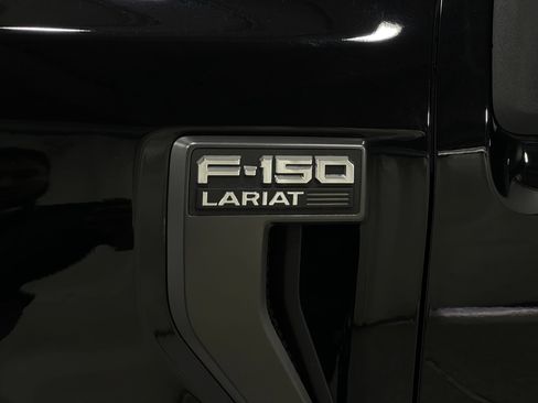 Used 2021 Ford F150 Lariat w/ Equipment Group 502A High AWD/4WD image 38