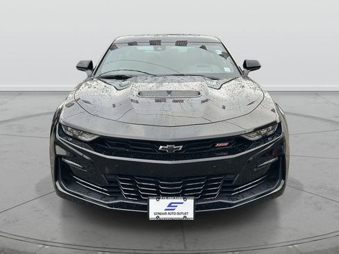 Used 2023 Chevrolet Camaro SS image 2