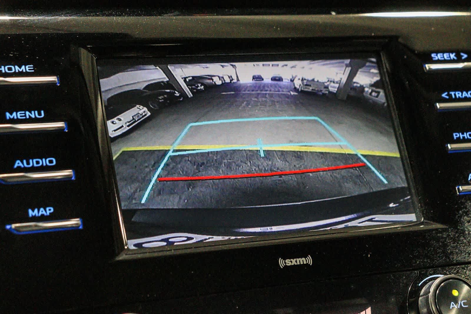 Used 2020 Toyota Camry SE w/ Carpet Mat Package FWD image 22