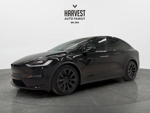 Used 2023 Tesla Model X image 1