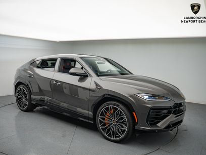 Used 2025 Lamborghini Urus SE