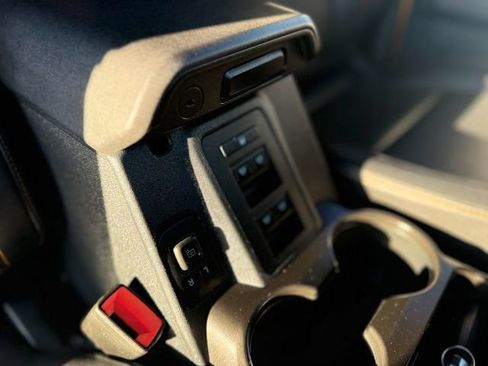 Used 2021 Ford Bronco Badlands AWD/4WD image 28
