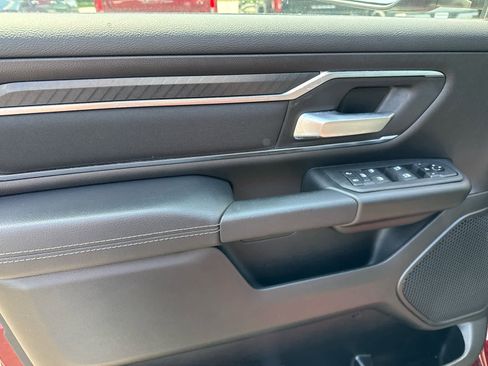 Used 2025 RAM 1500 Big Horn AWD/4WD image 13