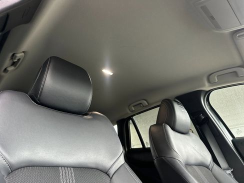 Used 2025 MAZDA CX-50 AWD 2.5 S w/ Preferred Package image 16