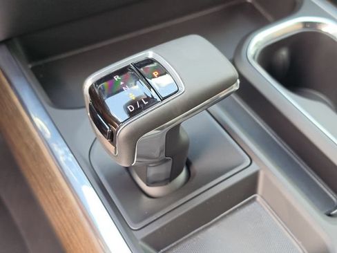 New 2026 Chevrolet Silverado 1500 High Country AWD/4WD image 31