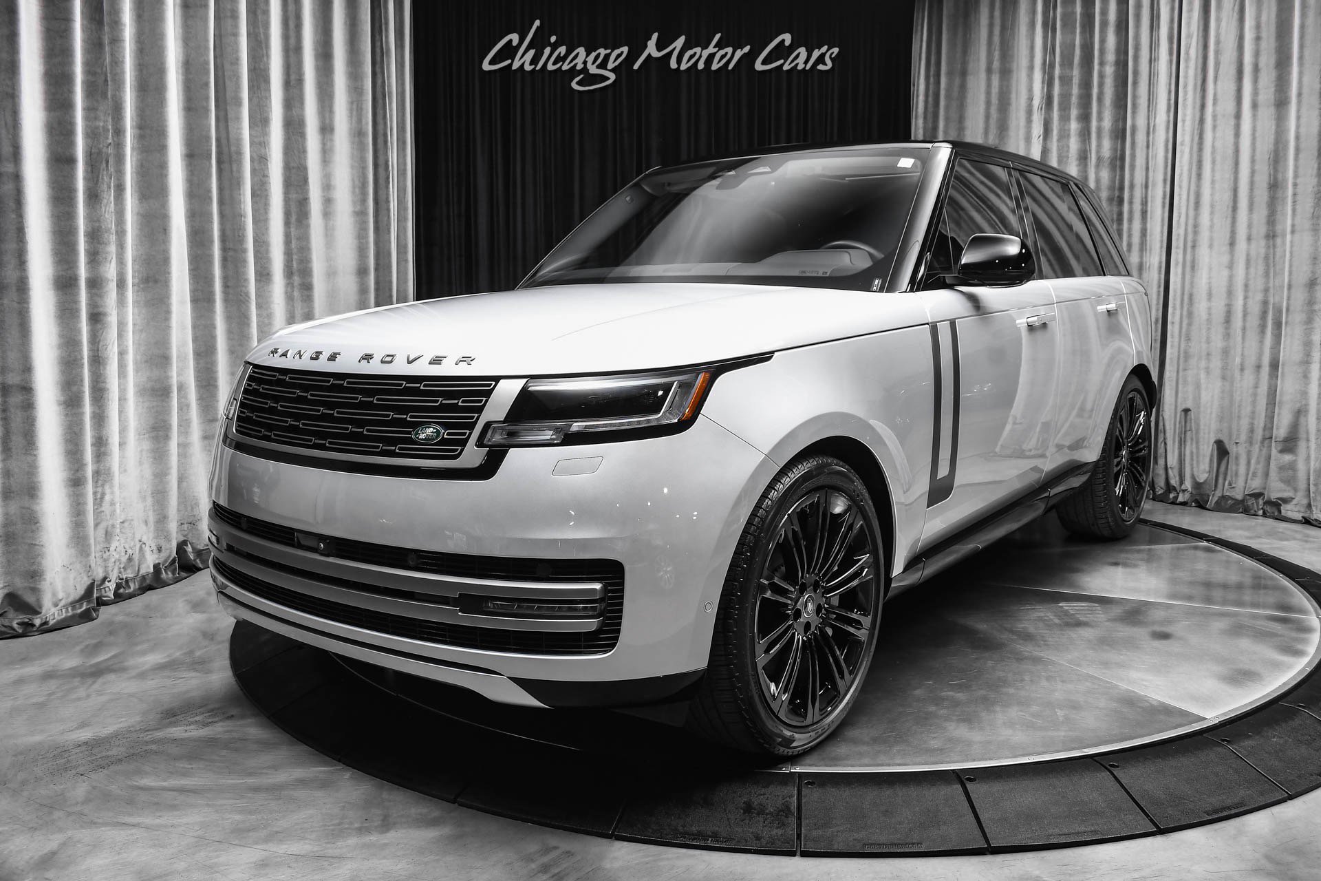 Used 2024 Land Rover Range Rover SE AWD/4WD image 37