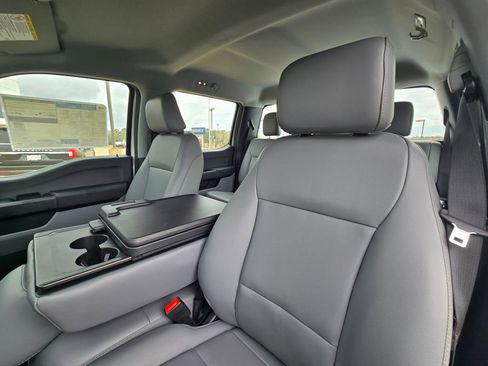 New 2026 Ford F350 XL w/ XL Off-Road Package AWD/4WD image 14