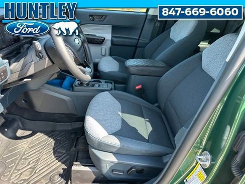 Used 2025 Ford Maverick XLT w/ XLT Luxury Package FWD image 12