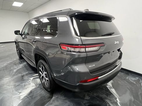 Used 2024 Jeep Grand Cherokee L Limited image 20