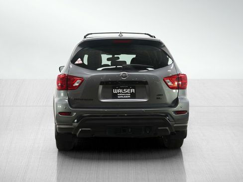 Used 2020 Nissan Pathfinder SL image 4