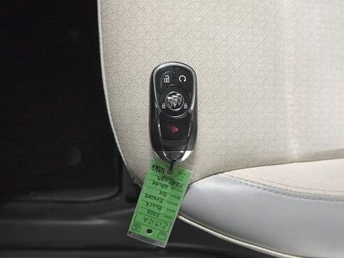 Used 2023 Buick Encore GX Select image 32