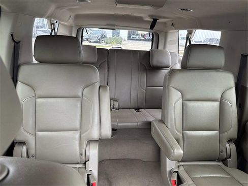 Used 2019 GMC Yukon XL SLT w/ Open Road Package image 12