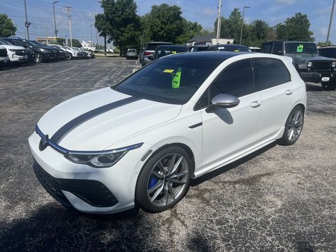 Used 2024 Volkswagen Golf R w/ MDO Package AWD/4WD image 4