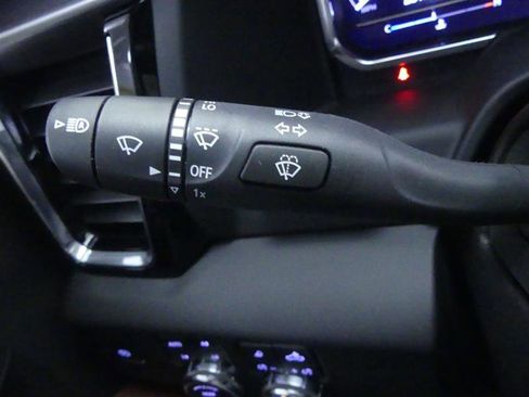 Used 2025 GMC Sierra 3500 Denali Ultimate AWD/4WD image 25