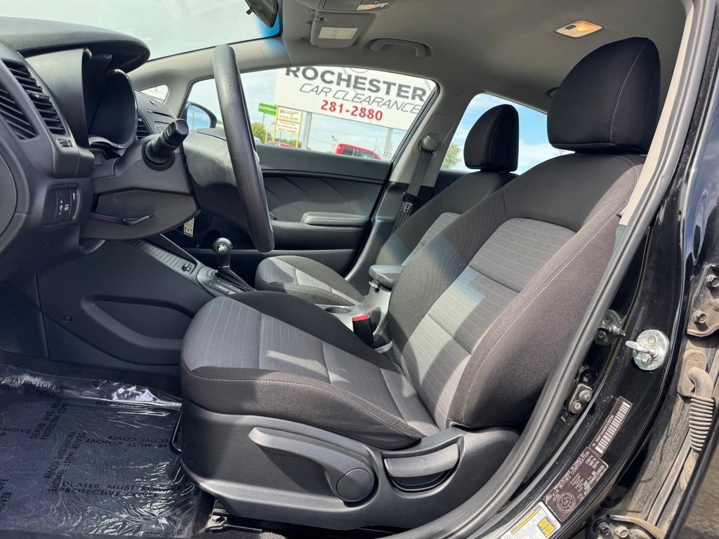 Used 2014 Kia Forte LX FWD image 4