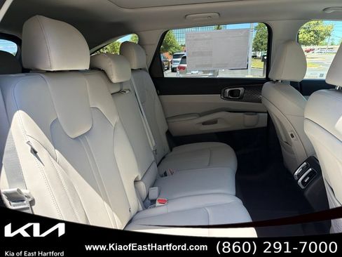 New 2026 Kia Sorento S w/ S Panoramic Sunroof Package AWD/4WD image 13