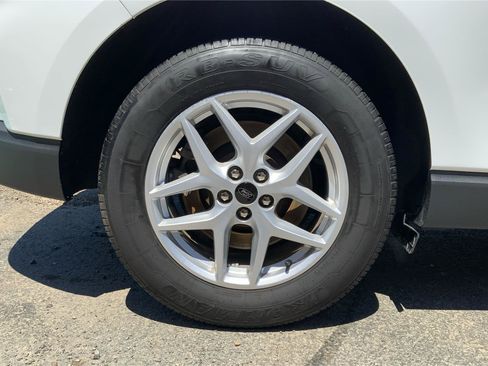 Used 2024 Ford Edge SEL AWD/4WD image 28
