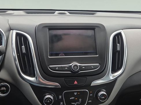 Used 2020 Chevrolet Equinox LS w/ LPO, Floor Liner Package AWD/4WD image 11