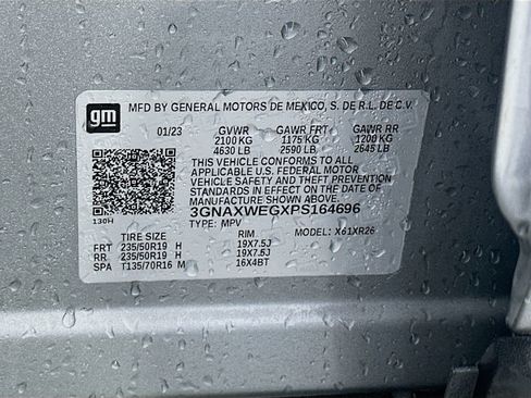 Used 2023 Chevrolet Equinox RS AWD/4WD image 34