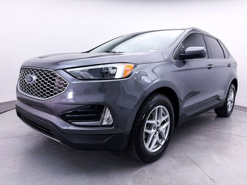 Used 2024 Ford Edge SEL w/ Convenience Package AWD/4WD image 12