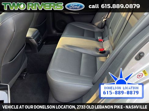 Used 2015 Lexus IS 250 RWD image 34
