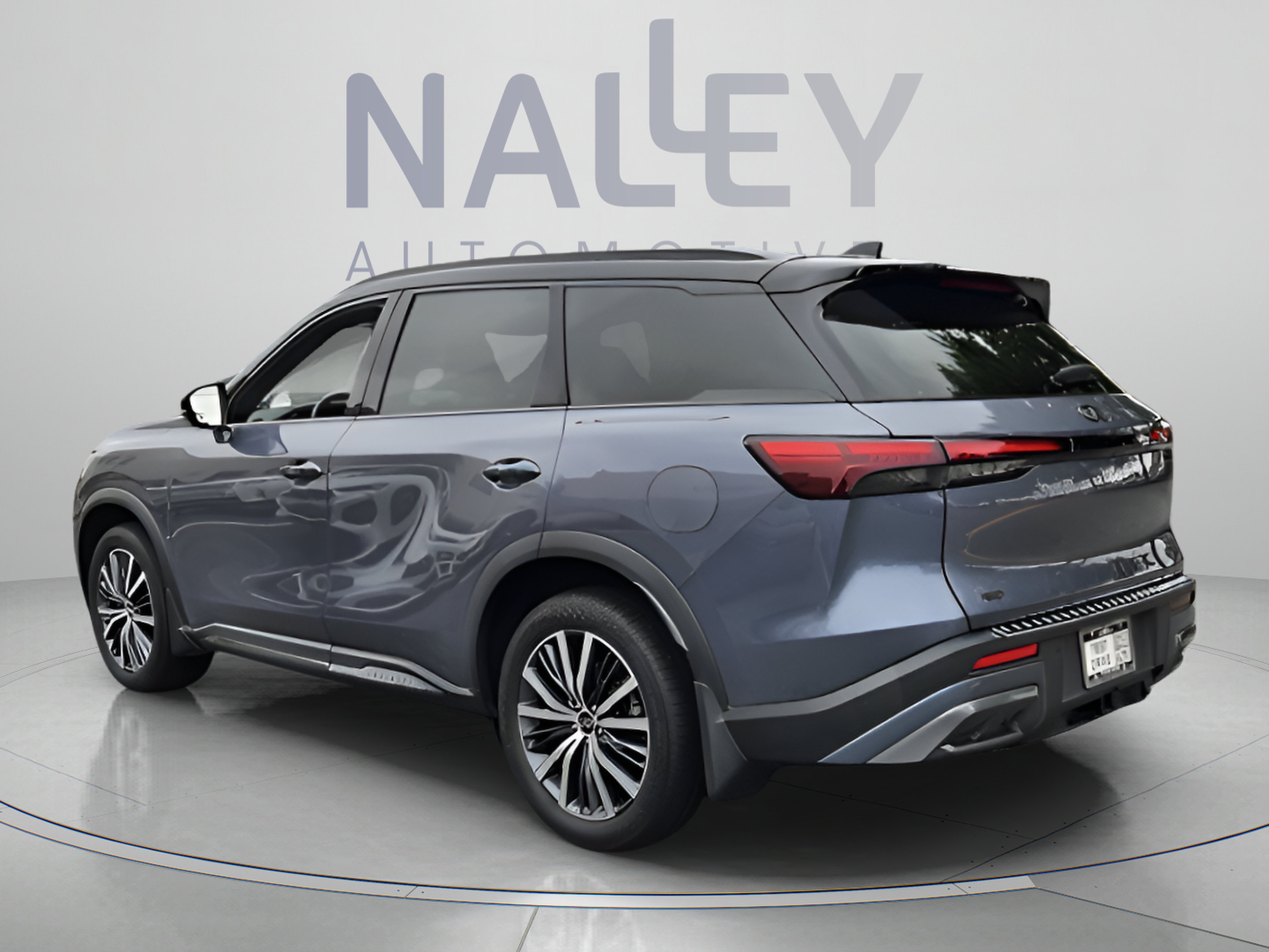 Used 2023 INFINITI QX60 Autograph w/ Cargo Package AWD/4WD image 3