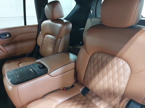 Used 2023 INFINITI QX80 Sensory w/ Cargo Package AWD/4WD image 15