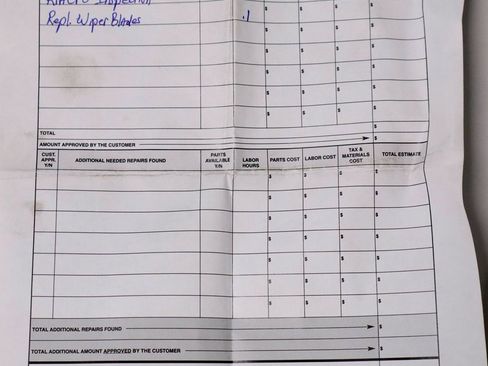 Used 2025 Kia Seltos EX image 7